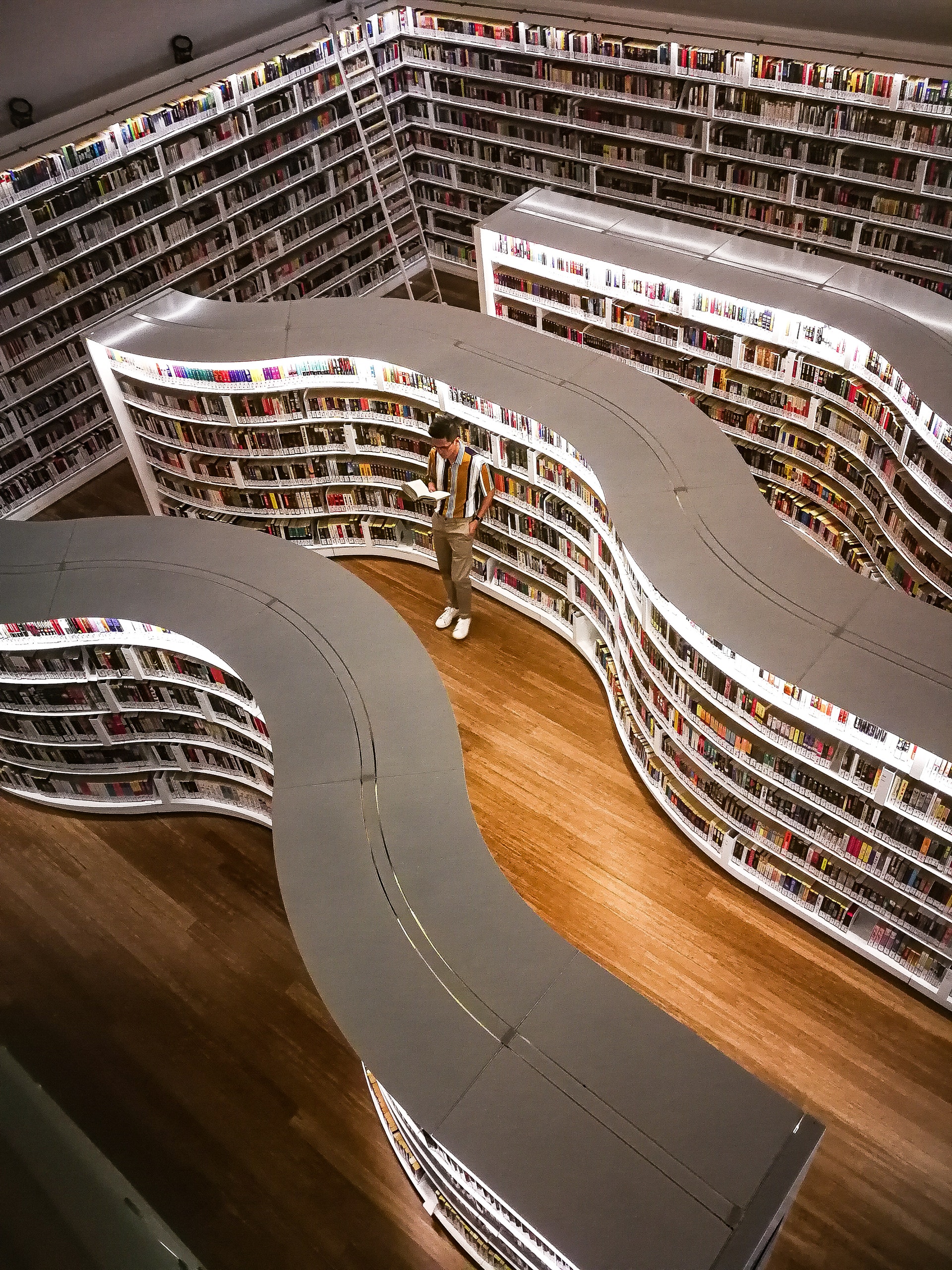 Becoming better at reading by listening